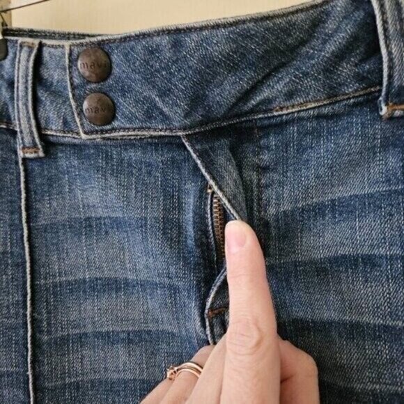 Mavi Ariana Denim Skirt US S Blue Pintuck Midi Back Slit Zip Fly Stretch Preppy - Picture 8 of 10